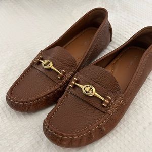 COACH pebble stone brown leather loafers size US 9. NEVER WORN!